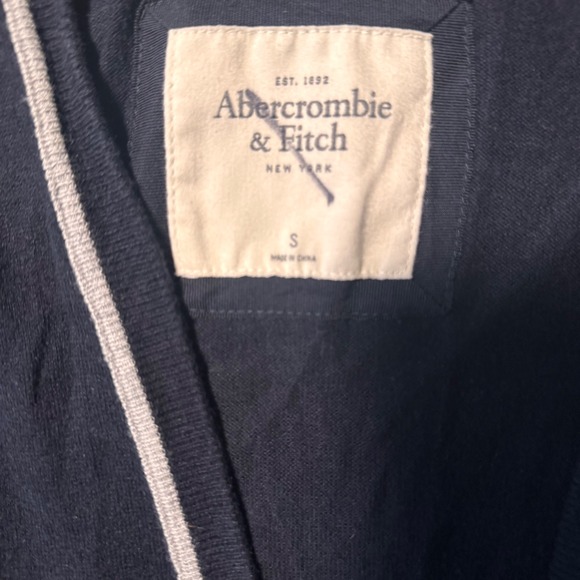 Abercrombie Fitch Navy Blue Gray Trim V Neck Button Front Cardigan Sweater Sm‎ - Picture 6 of 6